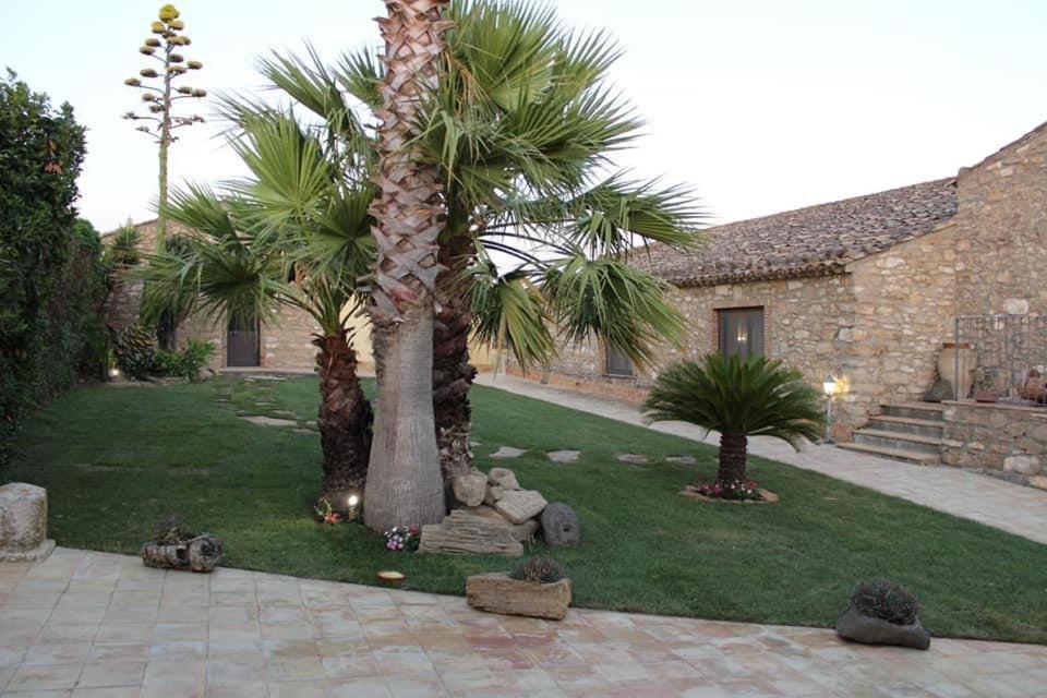 Agriturismo Russa Belladonna Caltagirone Bagian luar foto